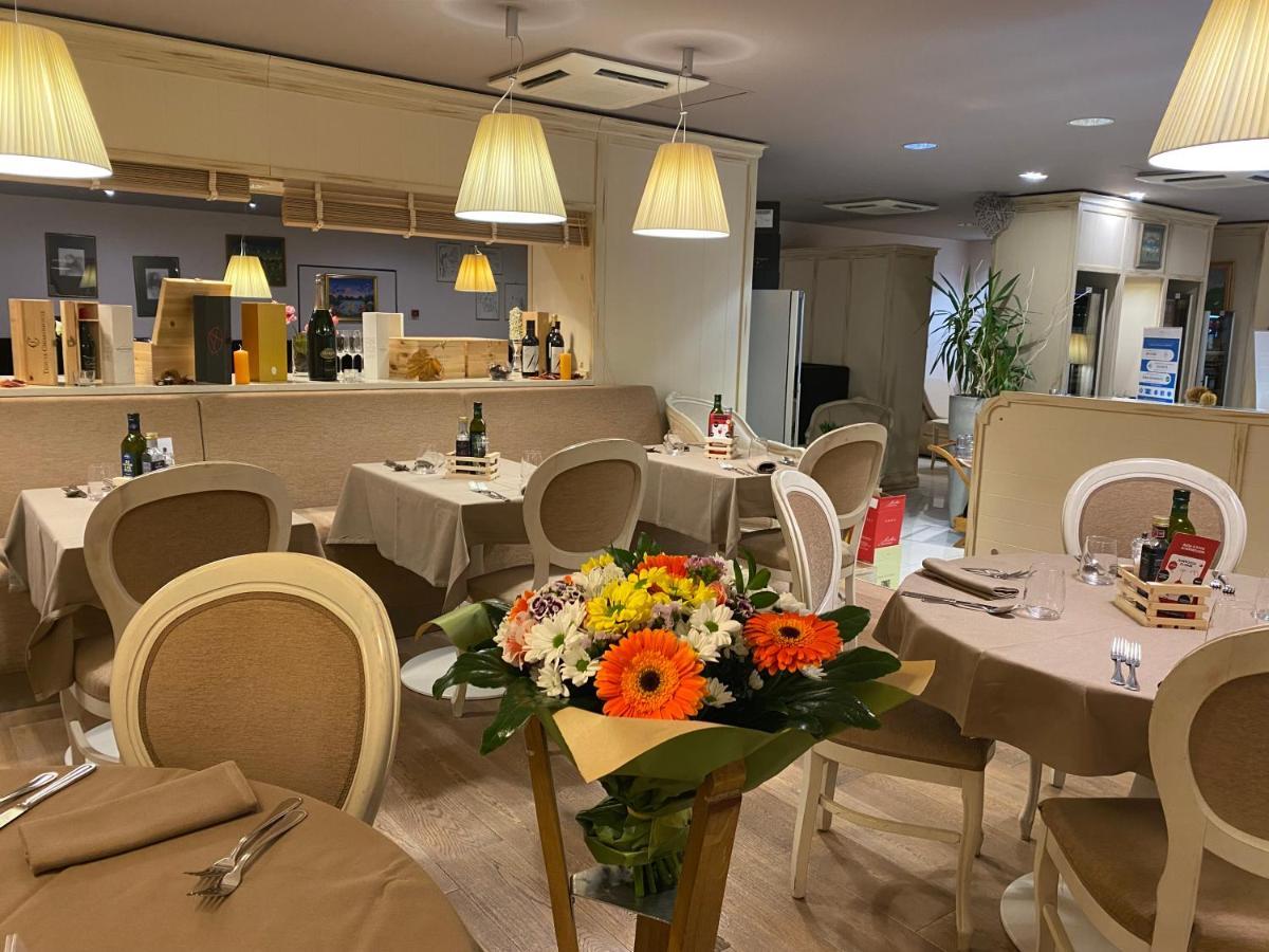 Gran Paradiso Hotel Spa San Giovanni Rotondo Luaran gambar